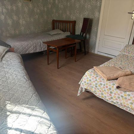 Tina'S Homestay Tbilisi Exterior photo