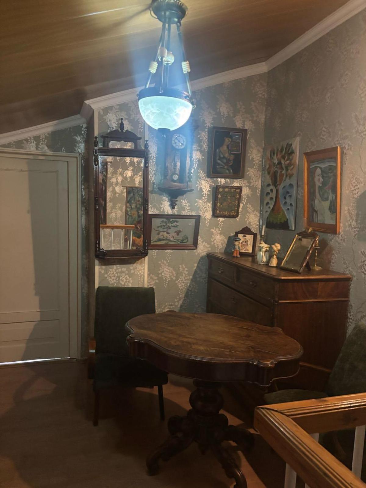 Tina'S Homestay Tbilisi Exterior photo