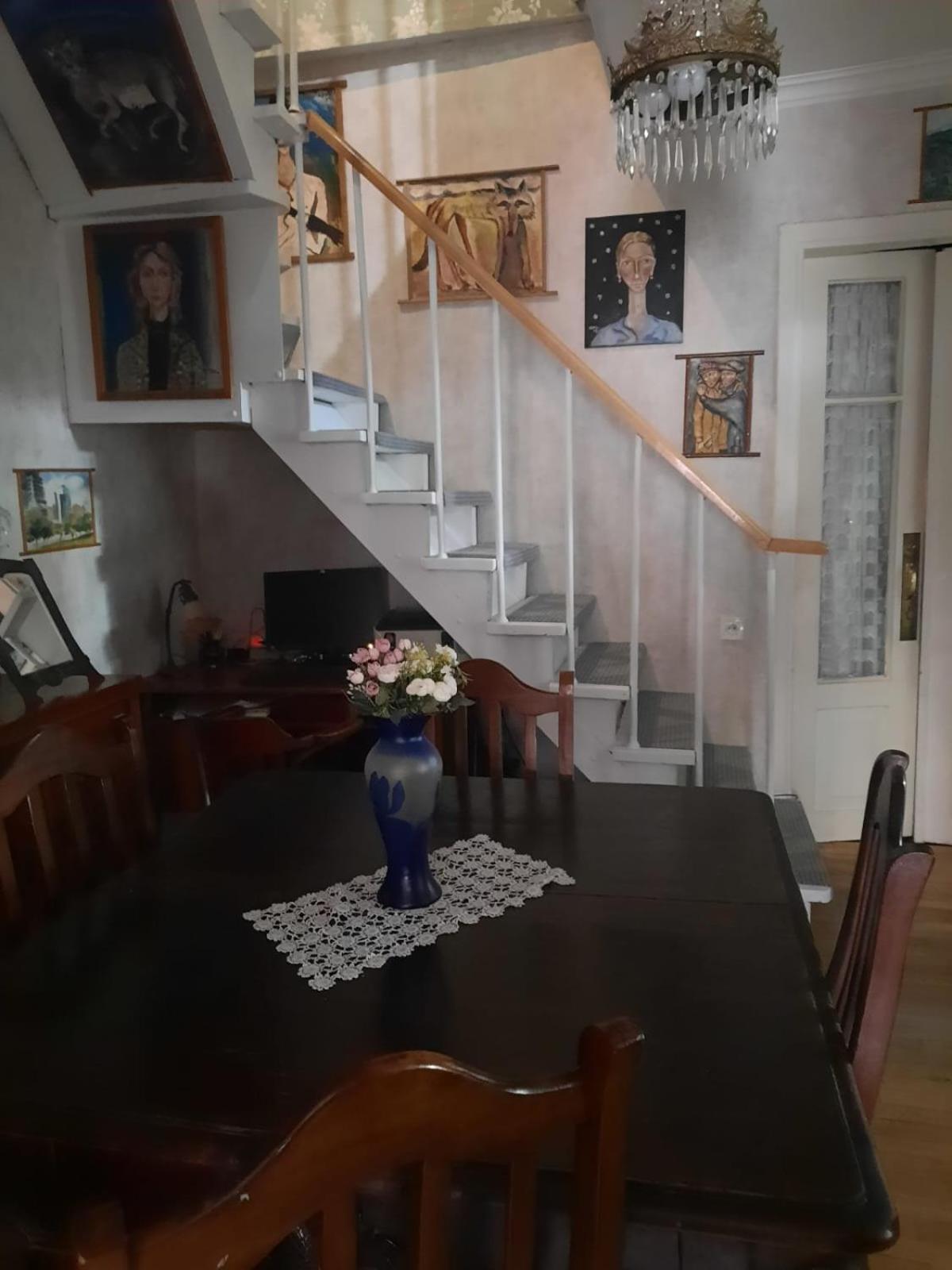 Tina'S Homestay Tbilisi Exterior photo