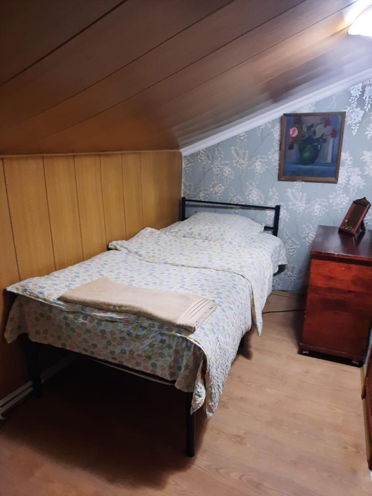 Tina'S Homestay Tbilisi Exterior photo